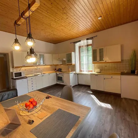 Apartment Ganzstein